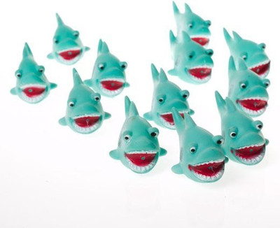 

Fun Express Mini Shark Squirts Bath Toy(Multicolor)