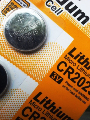 

Lithium Mobile Battery For 3V CR 2025