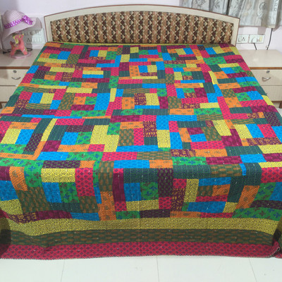 

Minky's Decor Cotton King Bed Cover(Multicolor)