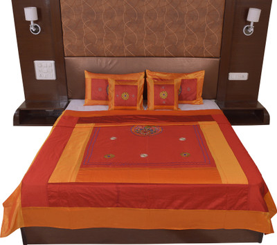 

Soundarya Silk Double Bed Cover(Gold, Maroon)