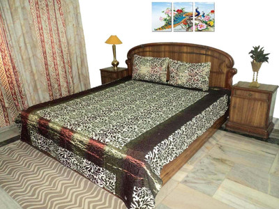 

Amita Home Furnishing Silk Queen Bed Cover(Multicolor)