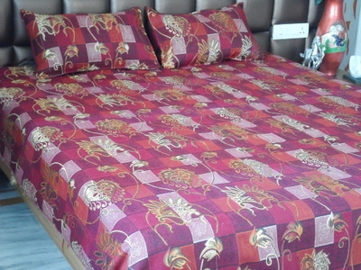

Snuggle Polycotton Double Bed Cover(Multicolor, Bed Cover, 2 Pillow Covers)