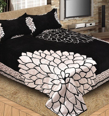 

The Intellect Bazaar Chenille King Bed Cover(Black, 1 Bed cover, 2 Pillow Cover)