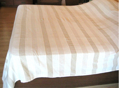 

Rhapsody Decor Cotton Single Bed Spread(Beige, White)
