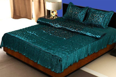 

Ooltah Chashma Satin Bedding Set(Green)