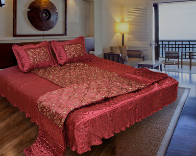 Ooltah Chashma Satin Bedding Set(Red)