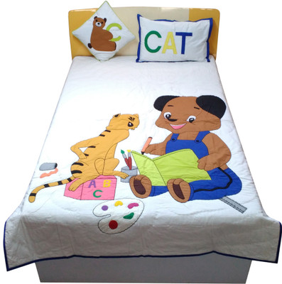 69% OFF on Hugs N Rugs Home Series Polycotton Bedding Set(Multicolor)