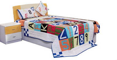 74% OFF on Hugs N Rugs Home Series Polycotton Bedding Set(Multicolor)