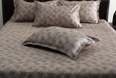 

Stoa Paris Cotton Double King Printed Bedsheet(2 Pillow Cover, 1 Bedsheet, Multicolor)