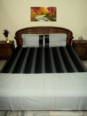 

Design Willa Cotton Double Striped Bedsheet(Pack of 1, Multicolor)