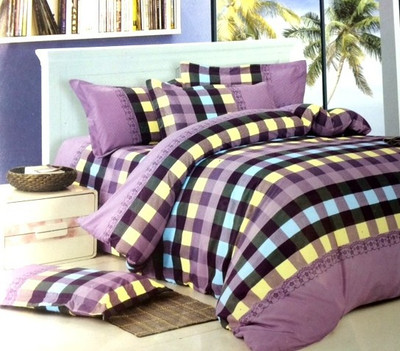 

Zesture 144 TC Polycotton Double Checkered Bedsheet(1 Double Bed Sheet, 2 Pillow Covers, Multicolor)