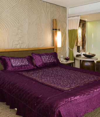 

Chelsi 120 TC Satin Double Printed Bedsheet(Pack of 1, Purple)