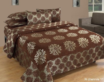 Nine Living 200 TC Velvet King Floral Flat Bedsheet(Pack of 1, Coffee)