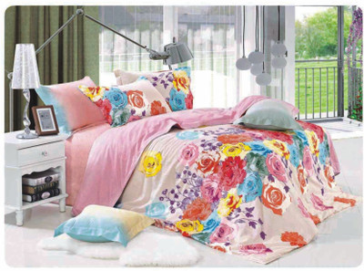 18% OFF on Zyne Floral Double Quilt(Cotton, Multicolor)