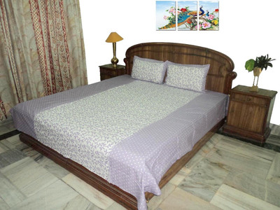 

Amita Home Furnishing 300 TC Cotton Double Printed Bedsheet(Pack of 1, Purple)