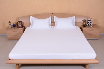 61% OFF on DIVINE CASA 200 TC Satin Double Plain Bedsheet(1 Bedsheets, 2 Pillows Cover, White) 61% OFF on DIVINE CASA 200 TC Satin Double Plain Bedsheet(1 Bedsheets, 2 Pillows Cover, White)