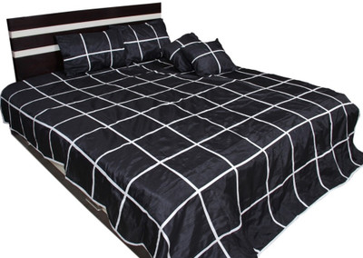 68% OFF on Soundarya Polyester Double Geometric Bedsheet(Pack of 1, Black, White)