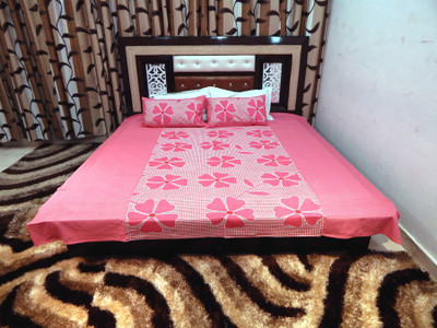 

Peponi Cotton Double King Printed Bedsheet(Pack of 1, Multicolor)