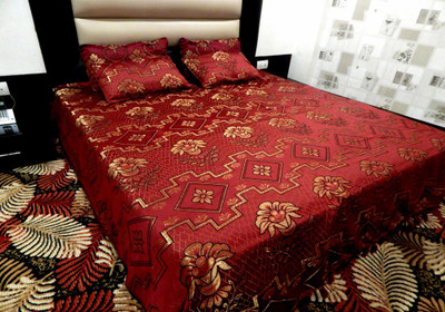

Peponi 200 TC Polycotton Double King Floral Bedsheet(Pack of 1, Maroon)