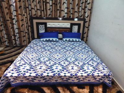 

Peponi 140 TC Cotton Double King Printed Bedsheet(Pack of 1, Multicolor)