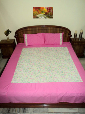 

Amita Home Furnishing Cotton Double Printed Bedsheet(Pack of 1, Pink)