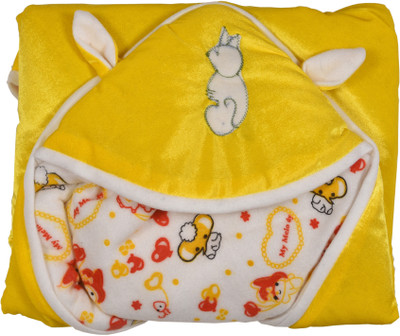 

New Born Baby Cartoon  Hooded Baby Blanket(Microfiber, Yellow