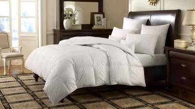 

Valtellina Plain  Comforter(Microfiber, White