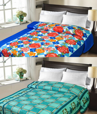 

Sanvi Traders Checkered Double Blanket(Microfiber, Light Blue)