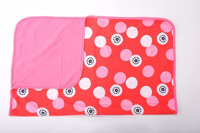 

Baby Bucket Polka  Comforter(Microfiber, Red, Multicolor, Multicolor;red