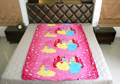 78% OFF on Quiltkaart Cartoon Single Dohar(Blends, Multicolor)