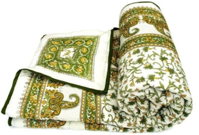 

Ruchi World Paisley King Comforter(Microfiber, Multicolor)