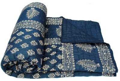 52% OFF on Style and Fashion Floral Double Quilt(Cotton, Blue) 52% OFF on Style and Fashion Floral Double Quilt(Cotton, Blue)