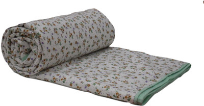 

Snuggle Floral  Comforter(Cotton, Multicolor