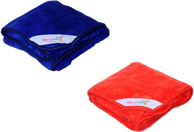

Berrytree Plain  Blanket(Microfiber, Red + Blue