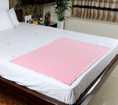 Mosgard Geometric Single Blanket(Pink) Mosgard Geometric Single Blanket(Pink)