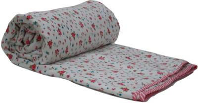 

Snuggle Floral  Comforter(Cotton, Multicolor