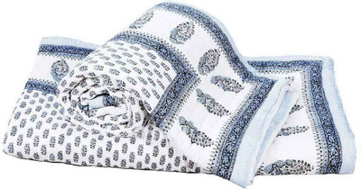 Kamyaart Floral Double, Single Quilt(Microfiber, White)