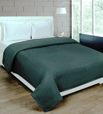 

Super India Plain  Coral Blanket(Polyester, Green