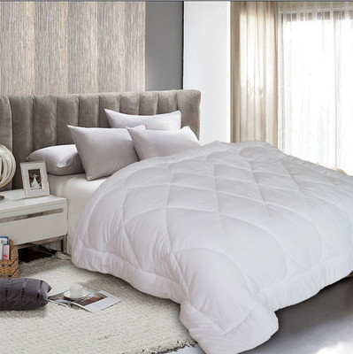 St. Cloud Plain  Comforter(Microfiber, White