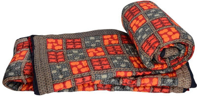 

Kaarigar Printed Double Comforter(Microfiber, Maroon)