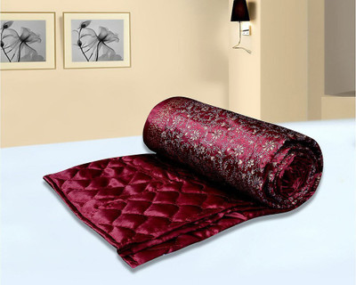 

ezra Floral  Comforter(Microfiber, Maroon