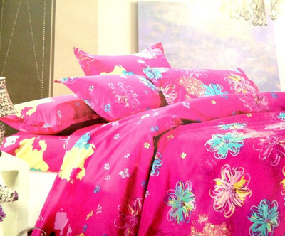

ExpressionsHome Floral  Comforter(Poly Cotton, Multicolor