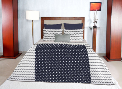 

Solaj Printed Double Comforter(Cotton, Blue, Grey)