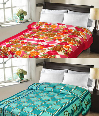 

Sanvi Traders Checkered Double Blanket(Microfiber, Light Blue)
