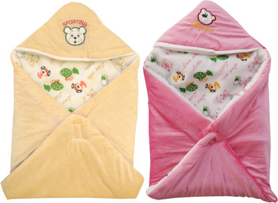 

My NewBorn Cartoon  Hooded Baby Blanket(Polyester, Beige, Pink