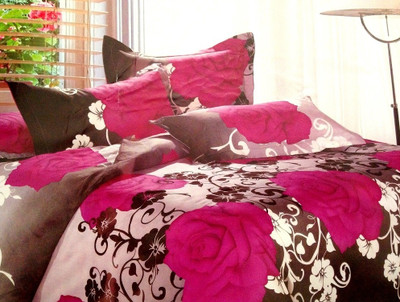 

ExpressionsHome Floral  Comforter(Poly Cotton, Multicolor