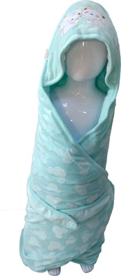 

Xinbaoyuan Plain ,  Hooded Baby Blanket(Polyester, Sea Green