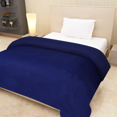 

IWS Plain  Blanket(Polyester, Multicolor