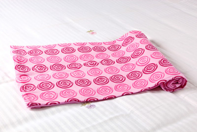 5% OFF on Mosgard Abstract Single Blanket Multicolor(1Blanket, 1Packaging Bag)