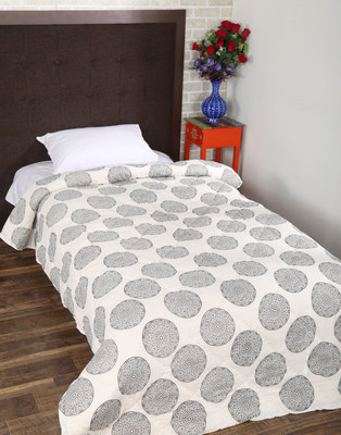 

Rajrang Floral Single Comforter(Cotton, Off White)